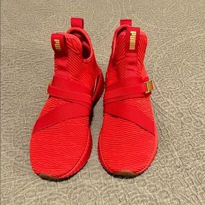 Puma Radiate Mid Women's Training Shoes